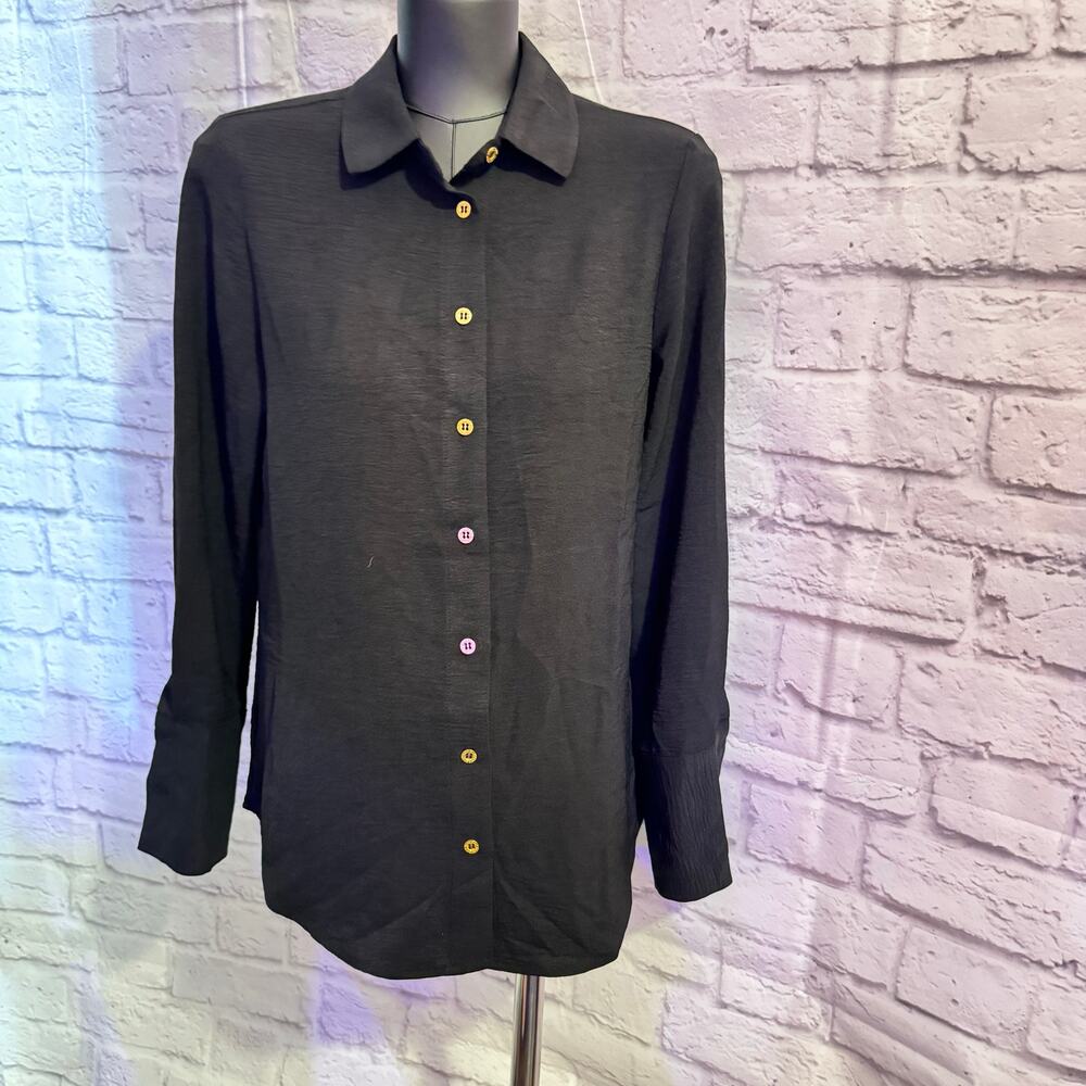 ELLEN TRACY BLACK XS BUTTON DOWN BLOUSE with GOLD BUTTONS **NWT**